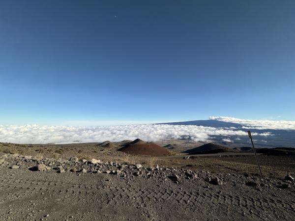 Way to Mauna Kea Observatories (8/12)