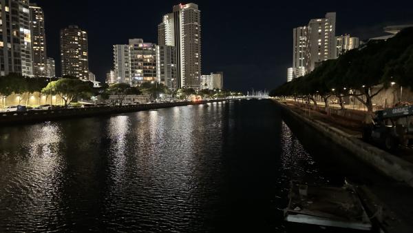 Hawai'i Convention Center(night), Honolulu (8/14~8/18)
