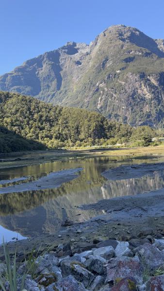 Around Milford Sound (1/4)