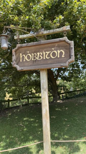 Hobbiton's sign (1/12)